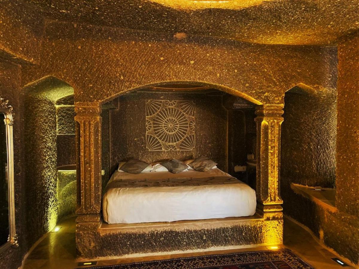Cappadocia Empire Cave Hotel Göreme Exterior foto