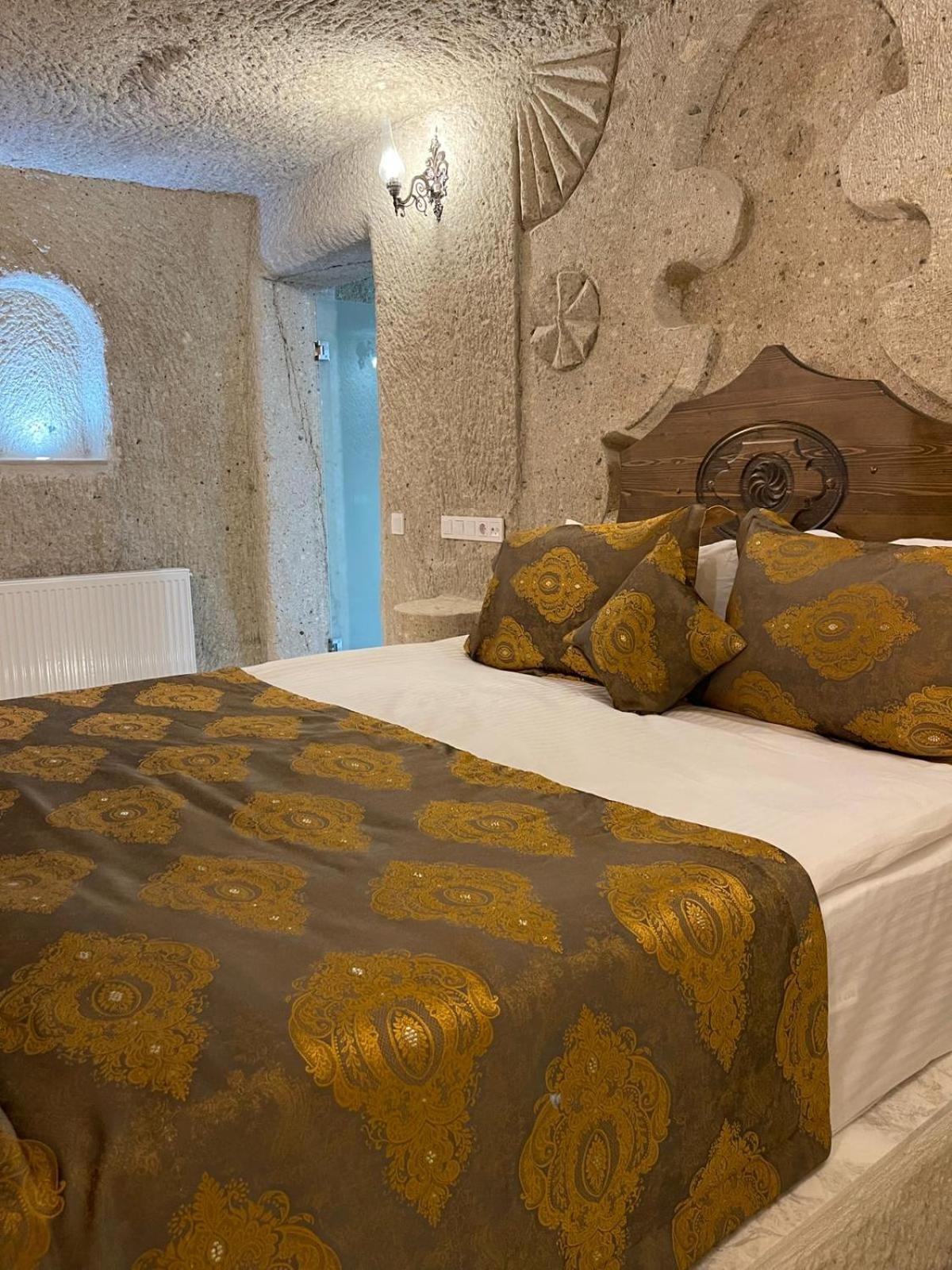 Cappadocia Empire Cave Hotel Göreme Exterior foto